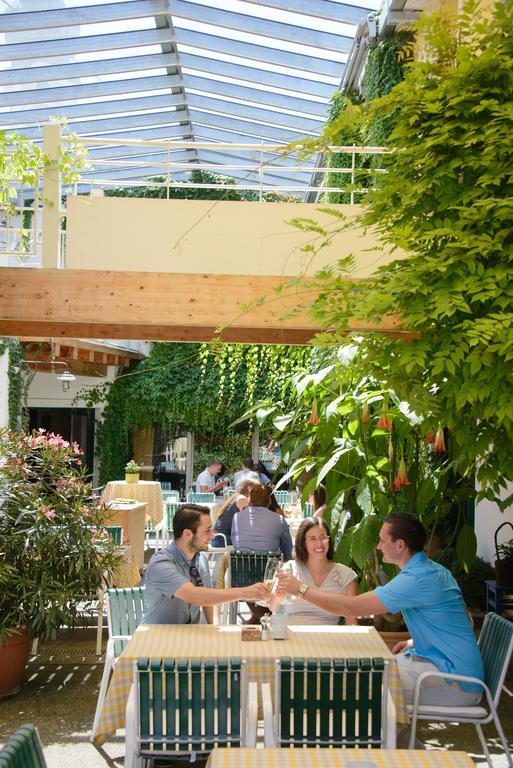 Gasthof Hotel Zweimueller Grieskirchen Exterior photo