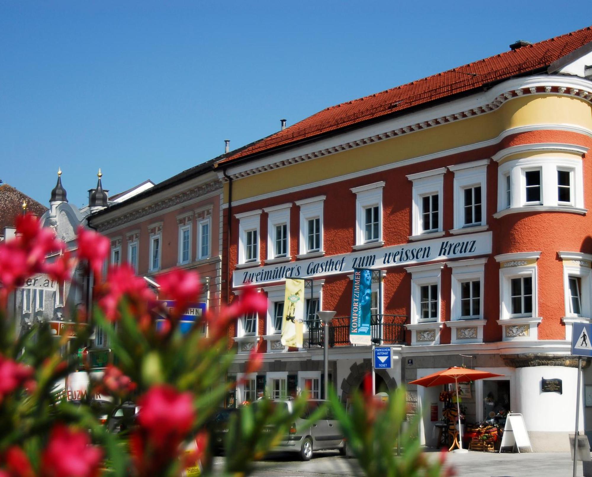 Gasthof Hotel Zweimueller Grieskirchen Exterior photo